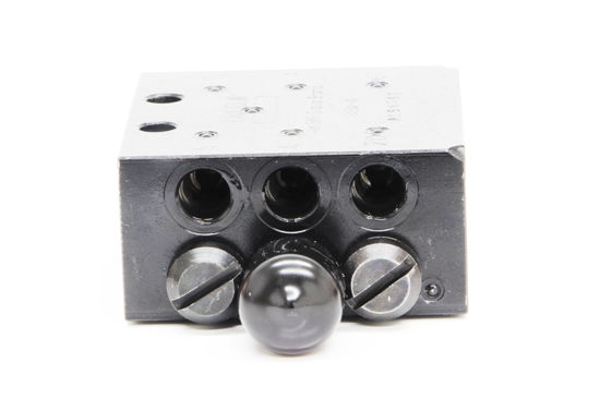 Imagem de 619271221 - DISTRIBUIDOR - SSV6 C PINO AC - SKF